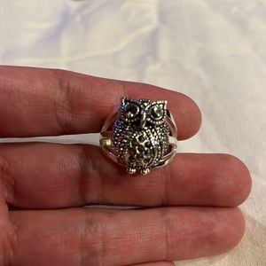 Women’s owl dark carat ring